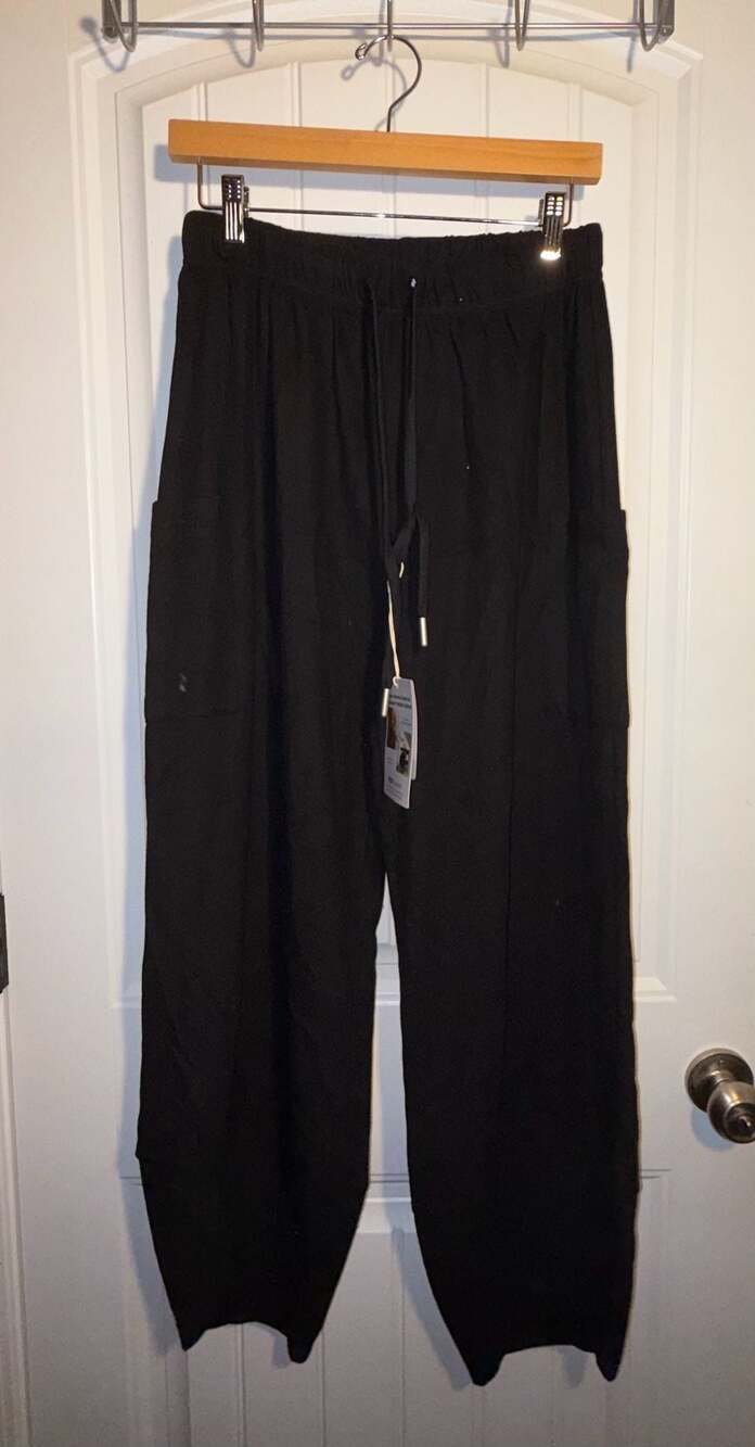 Fashion Clothing Style WRS-1994 Black Elastic Waist Drawstring Wide Leg Pants